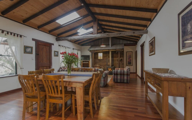 William Bay Cottages