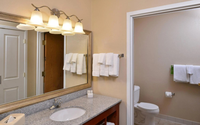 Towneplace Suites by Marriott Warren