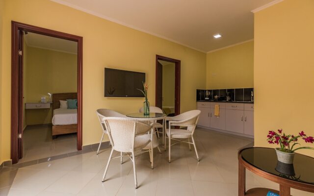 Rooi Santo Residence
