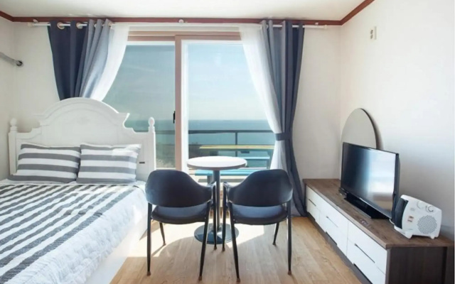 Namhae Somsatang Pension