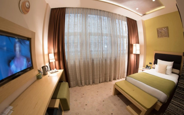 Atera Business Suites