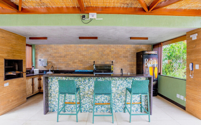 IT22 Lindo Apto 3 Quartos a Beira Mar