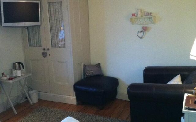 Moor End House Bed & Breakfast
