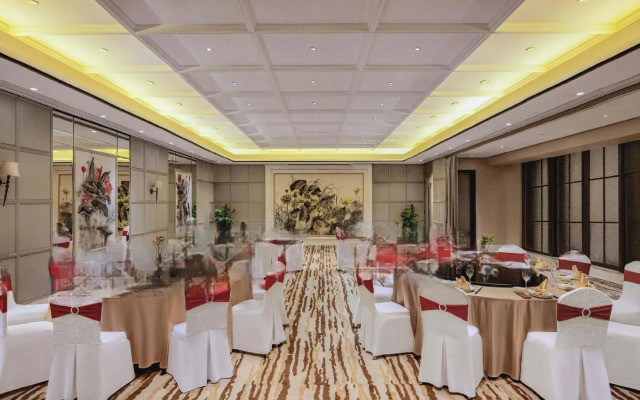 S & N International Hotel Linhai