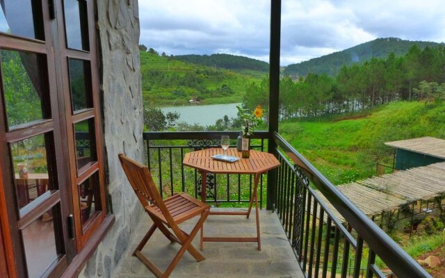 Zen Cafe Lakeside