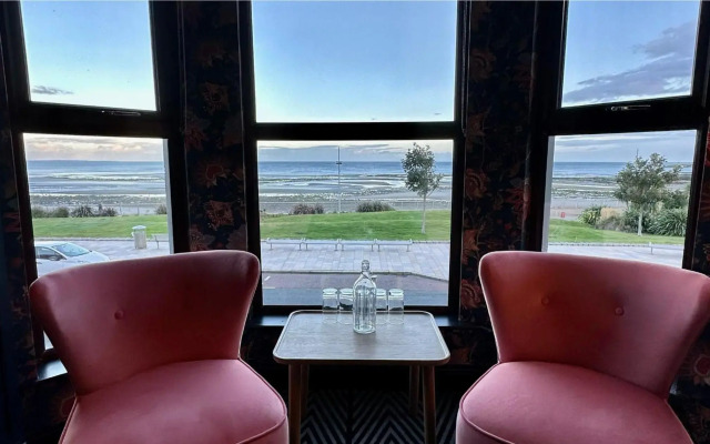 Avoca Hotel