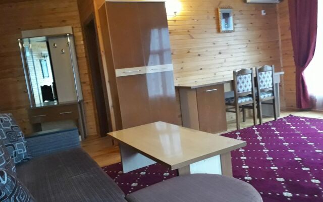 Kungut Hotel & Resort