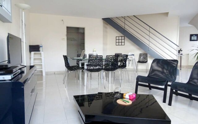 Apartment With 4 Bedrooms In Amiens, With Wifi 78 Km From The Beach