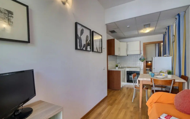 Frontline Beach 6 - B3 - Near To The Sea