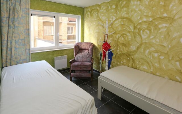 Sleek Stay by the Sea