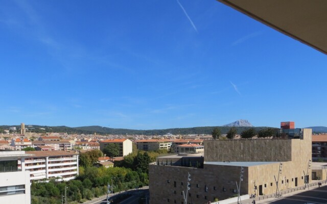 Renaissance Aix-en-Provence Hotel