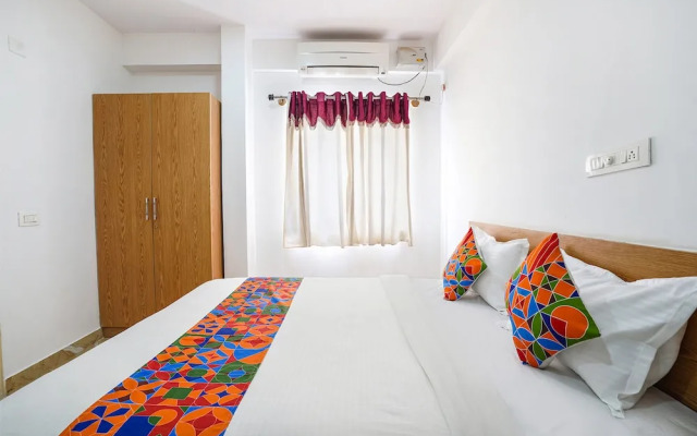 Fabhotel Humming Suites