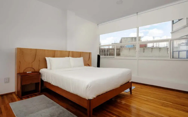 w Lovely 3BR w Fantastic Balcony in Condesa