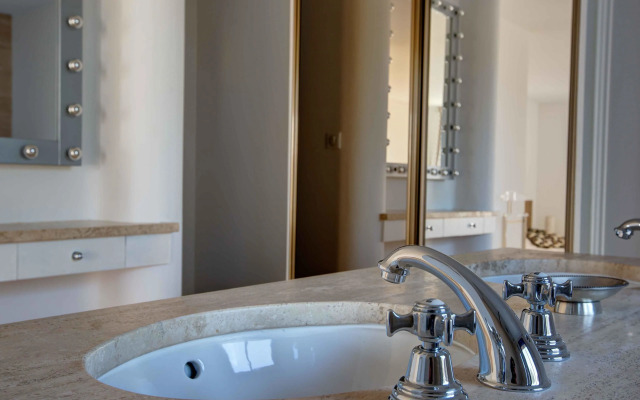 Chateau du Palanquey & SPA