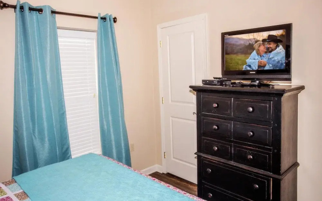 Cedar Lodge 303