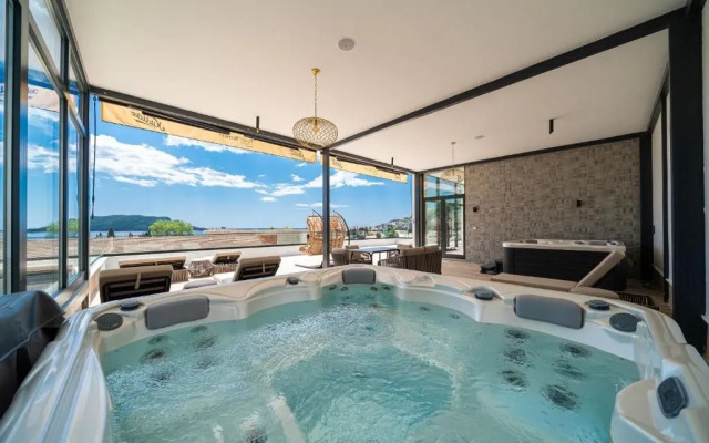 Hotel Millennium by Aycon