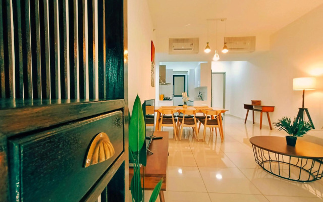 Bali-style 2Bedroom Condo @ Georgetown