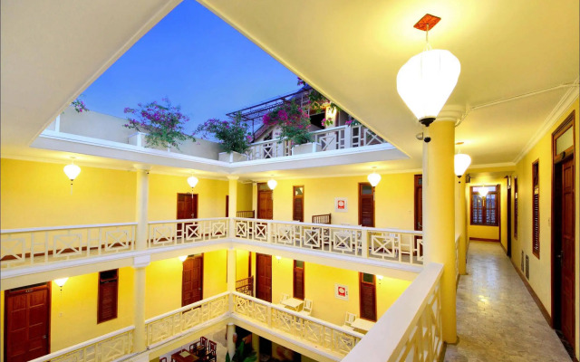 Thanh Van 1 Hotel