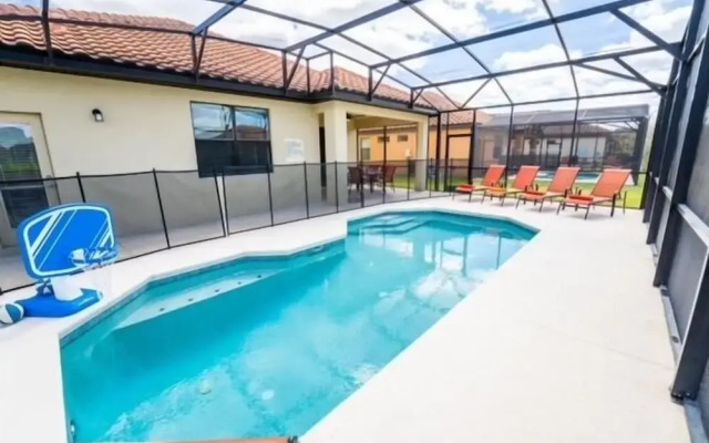 Briar Rose 4 Bedroom Villa by RedAwning
