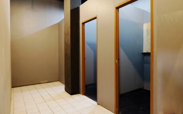 ZEN Hostel Alun-Alun Sarinah