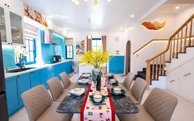 Luxury 4 Br Cherry Villa - Novaworld PT