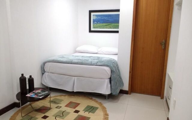 Refúgio Nômade Hostel