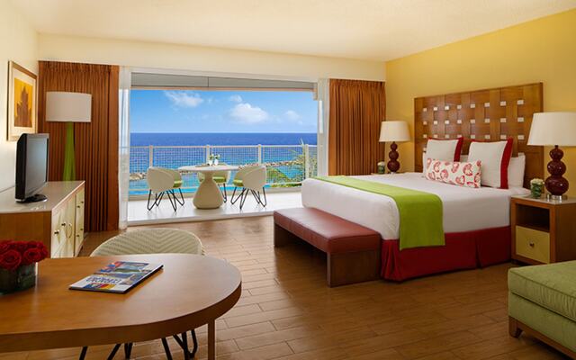 Sunscape Curacao Resort, Spa & Casino - All Inclusive