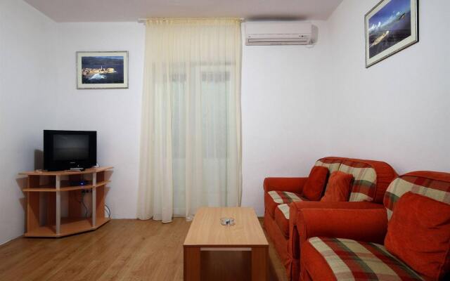 Apartments Djurasevic
