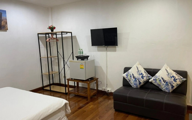Nawaporn Place Guesthouse