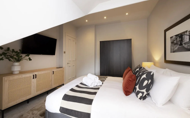 JOIVY Luxury Flat Near Edinburgh Castle