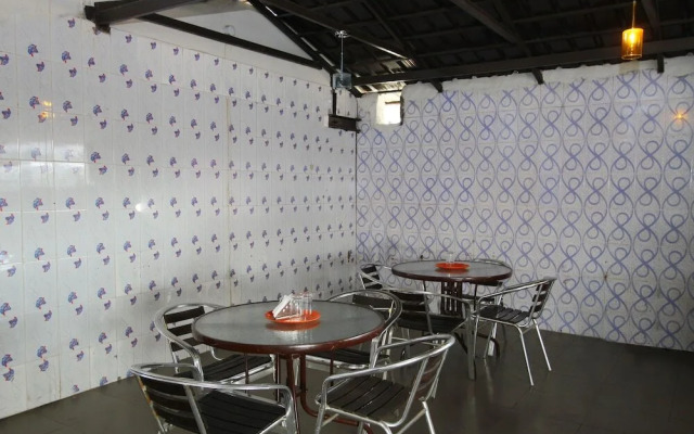 Kp Suits by OYO Rooms