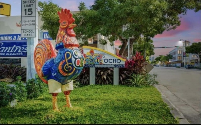 Vacay Spot Large Family Vacation Rental 4to23guest