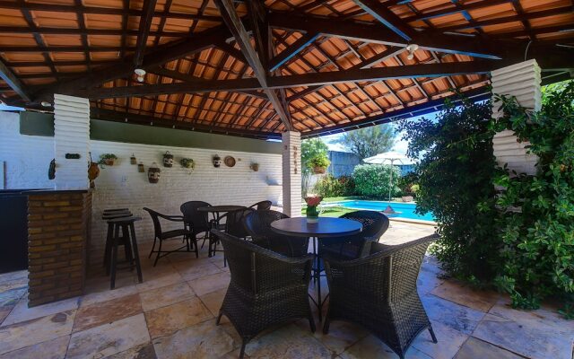 Casa bem localizada na Praia do Presidio em Aquiraz - CE