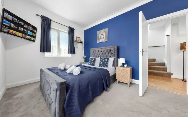 Amazing 3-bed Flat in Golders Green Near Station
