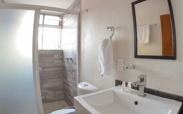 Hotel Queretaro by OYO