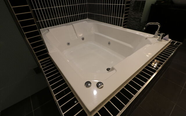 Ignis Hotel