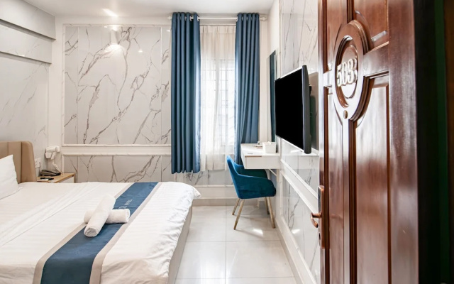 Venice 1 Hotel by ZUZU