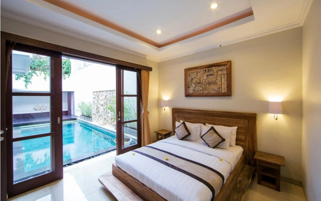 White Lotus Villas