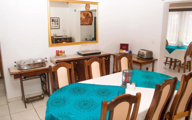 Tina's Guesthouse