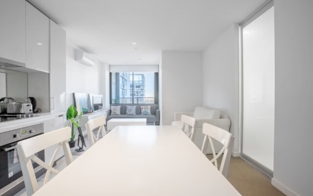 Lovely Home Close To South Cross Designer Apartment