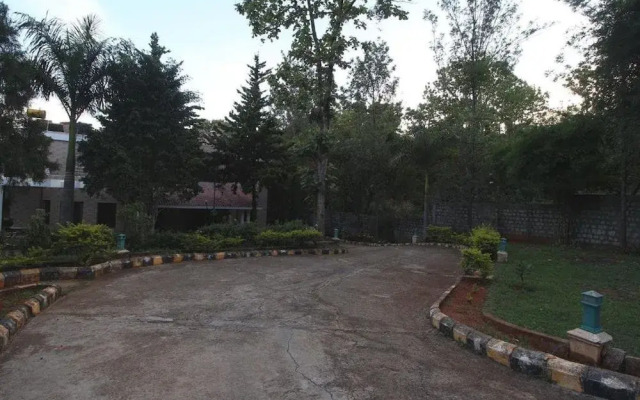 Temple Tree Residence
