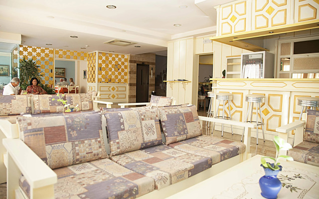 Theonia Hotel