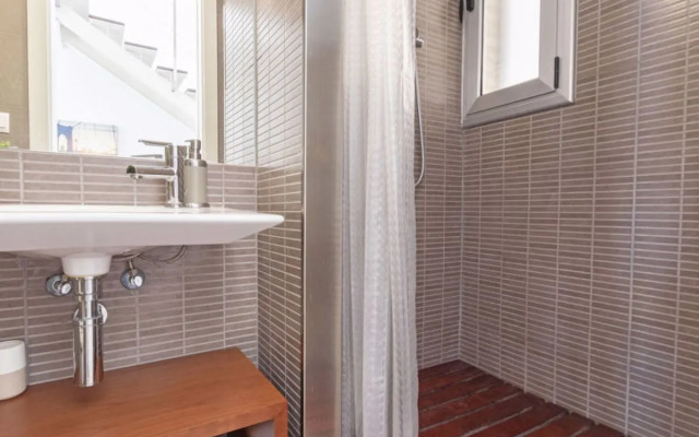 House JAZMIN L'Ampolla