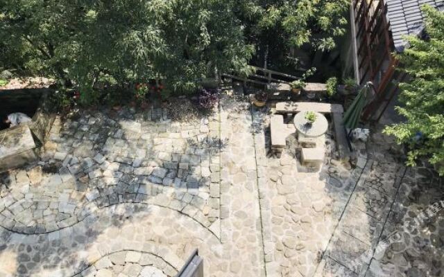 Hangzhou Lin'an Pingxuan Homestay