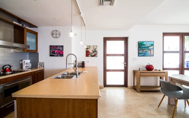 Dream Villa Shore Point 552