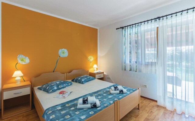 Nice Home in Medulin With Wifi and 3 Bedrooms