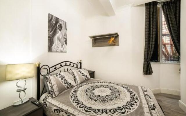Hotel 119