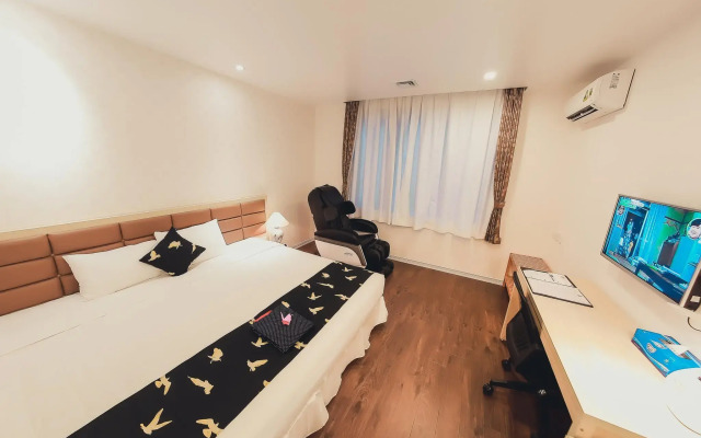 Momizi Business Hotel