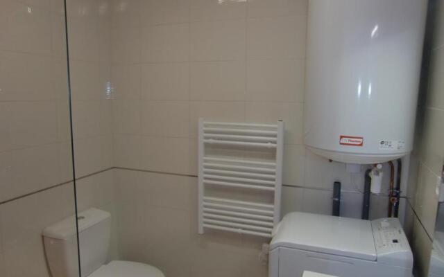 18 Avenue Georges Clemenceau