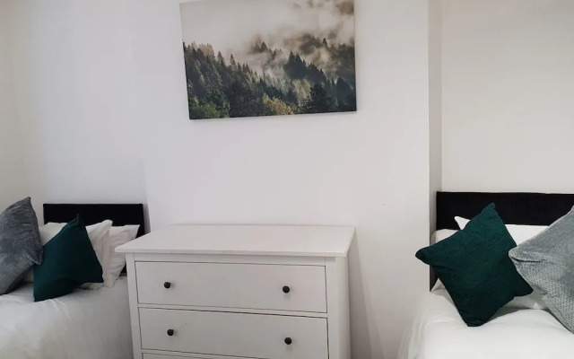 Campbell Apartment